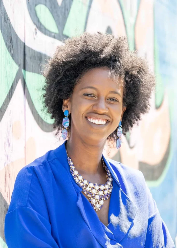 portrait of a woman in Mississauga city